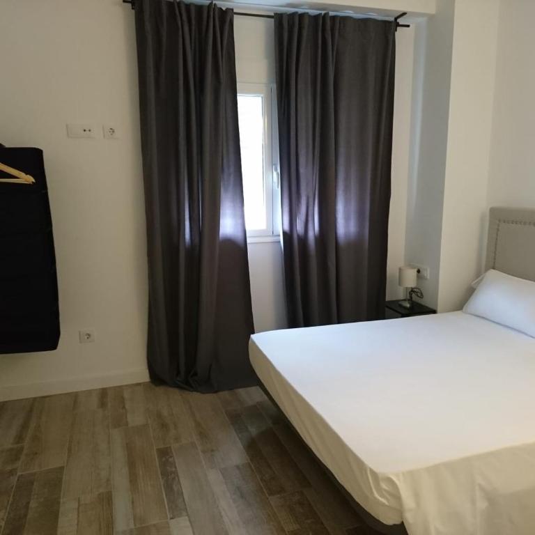 NWT Central Station Apartments - Apartment - 25