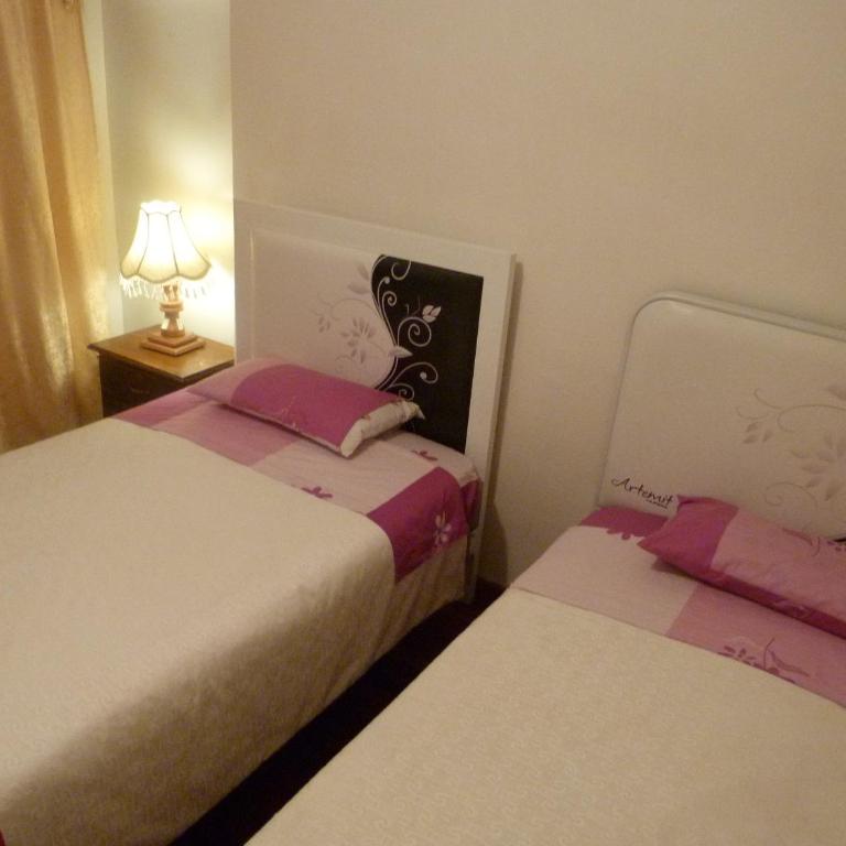 Piacere Hotel - Twin Room - Disability Access - 3
