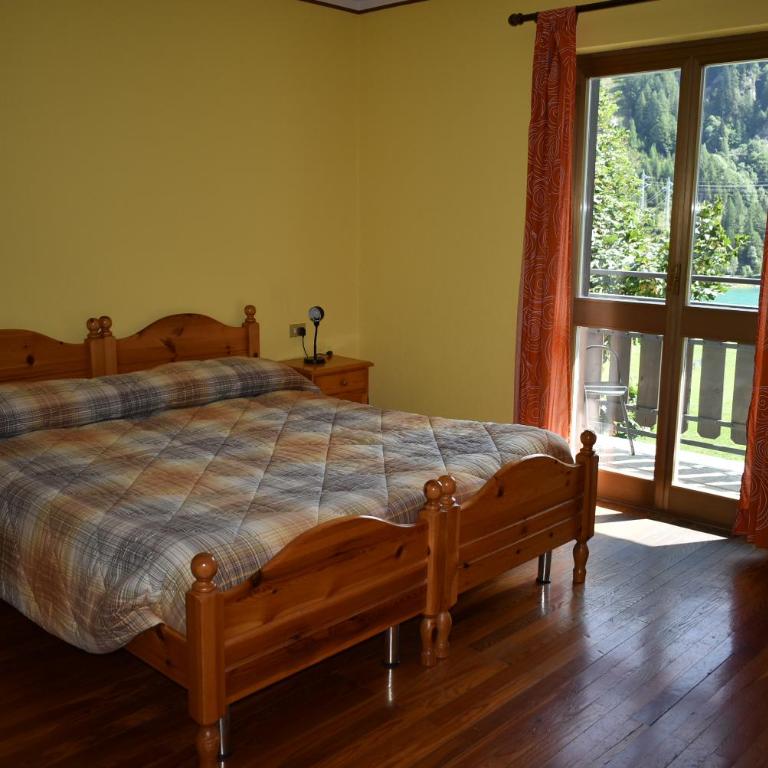 Albergo Mangusta - Camera Matrimoniale - 1