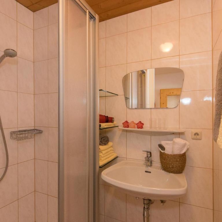Oberdeutinghof - Apartment mit 2 Schlafzimmern - 3
