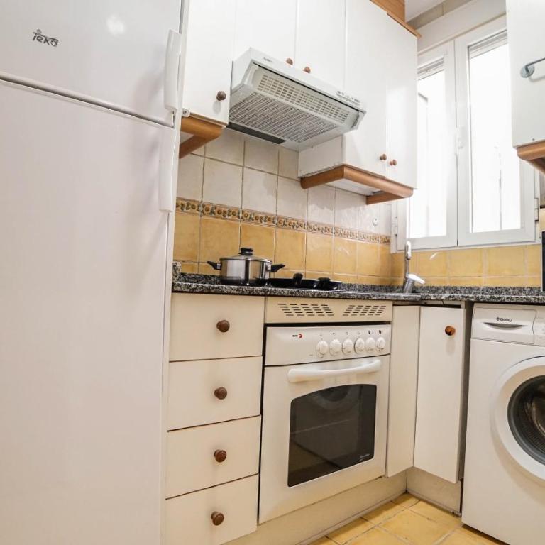 Apartments Madrid Principe 2 - Duplex Apartment - 36