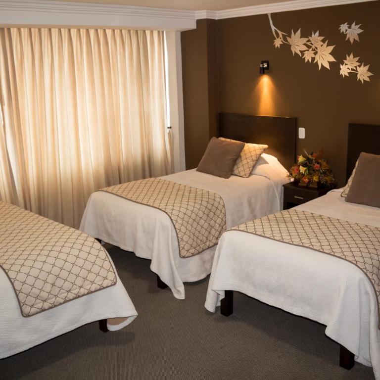 Hotel Novalux - Executive Triple Room - 2