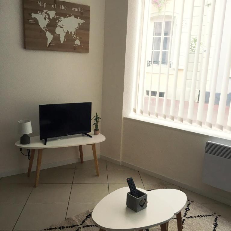 L'Ours - One-Bedroom Apartment - 8