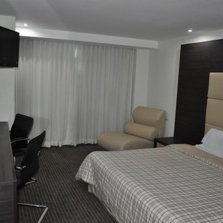 Hotel Astor - Habitación con cama extragrande. - 4