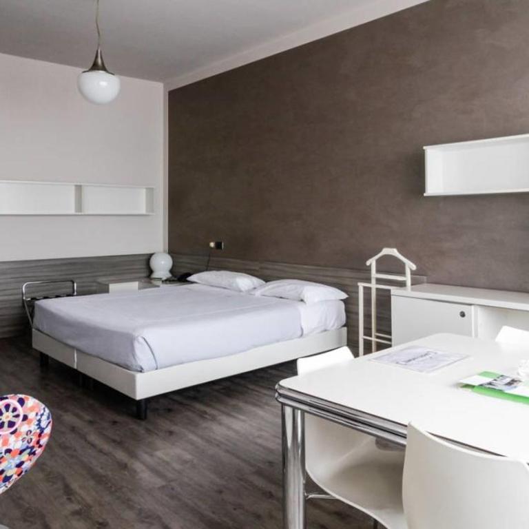 Residence Hotel Torino Uno - Double or Twin Room - 5
