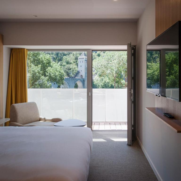 Best Western Plus Hotel Divona Cahors - Chambre Lit Queen-Size Confort - Non-Fumeurs - 3