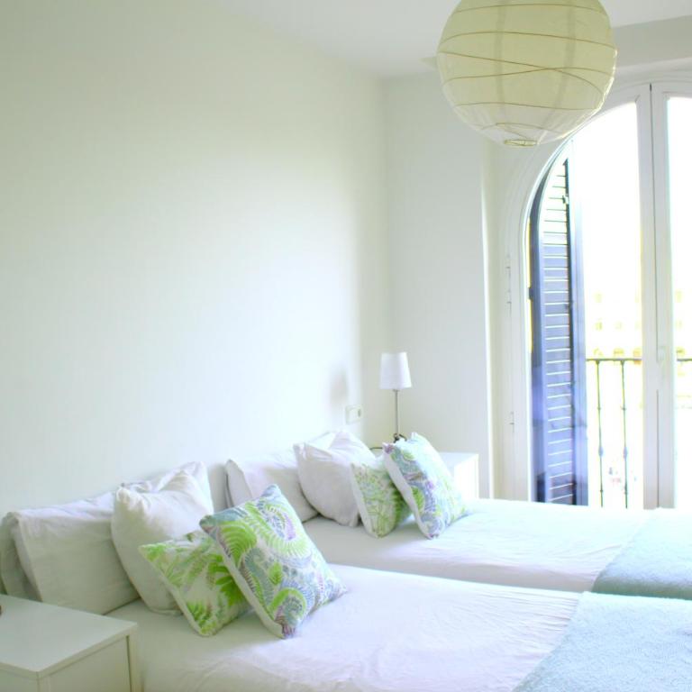 Aloha Apartamentos - Apartamento Dúplex con vistas a la ciudad - 10