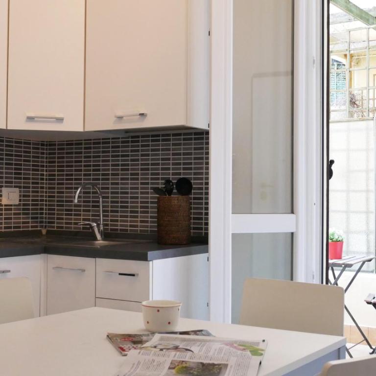 GuestHost - Bologna Welcome House - Appartamento - 1