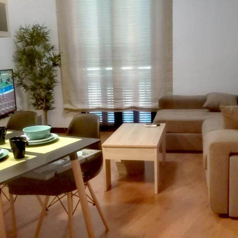 Apartamento Santa Faz - Apartamento de 2 dormitorios - 1