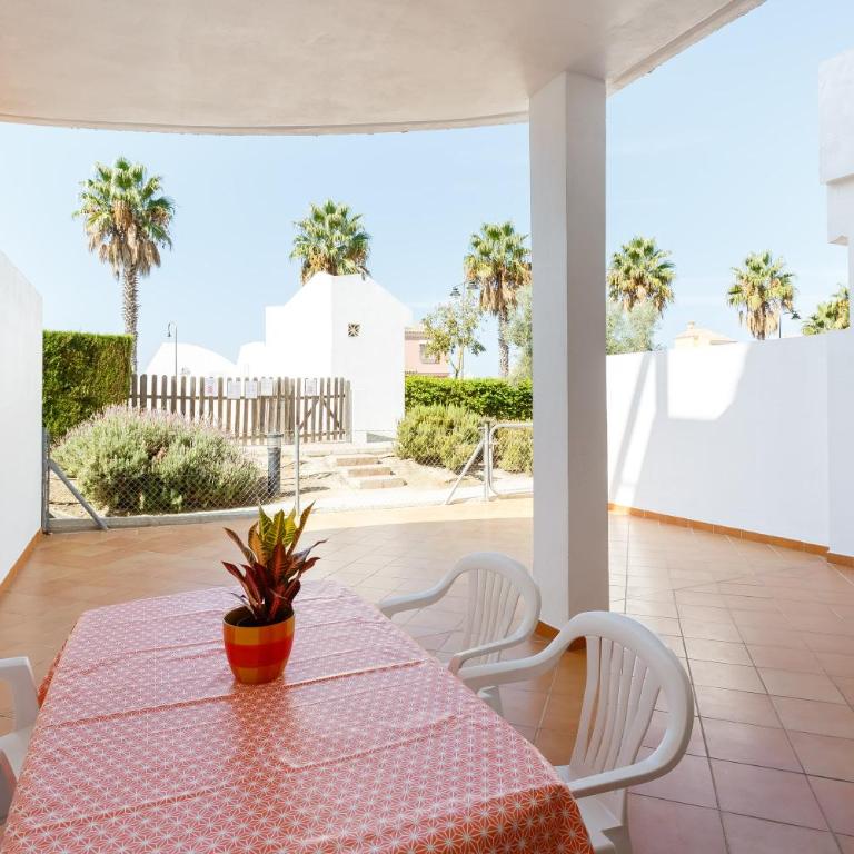 Bonito apartamento en campo de golf con piscina - Apartamento - Planta baja - 4