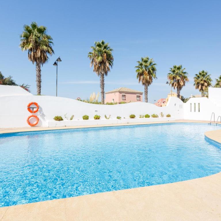 Bonito apartamento en campo de golf con piscina - Apartamento - Planta baja - 1