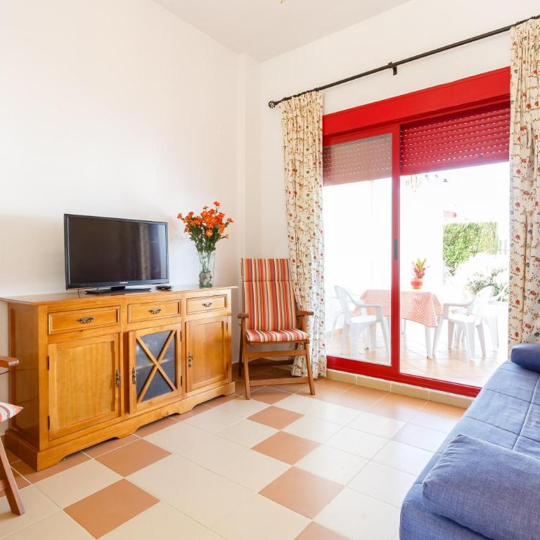 Bonito apartamento en campo de golf con piscina - Apartamento - Planta baja - 10