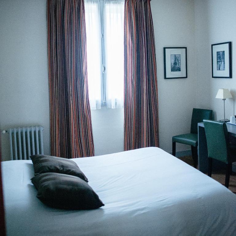 Hôtel Carmin - Chambre Double Confort - 21