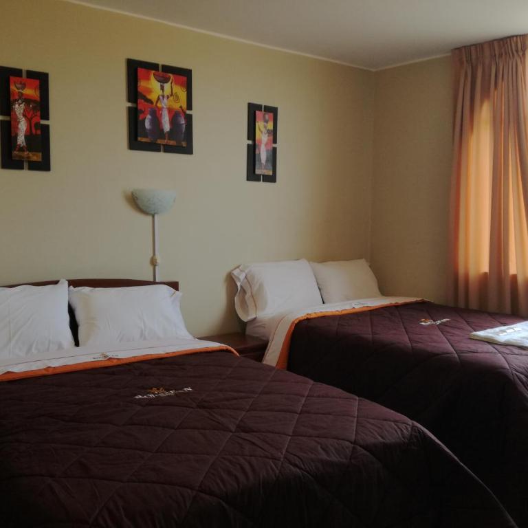 Hotel Roussean - Deluxe Double Room with Two Double Beds - 3