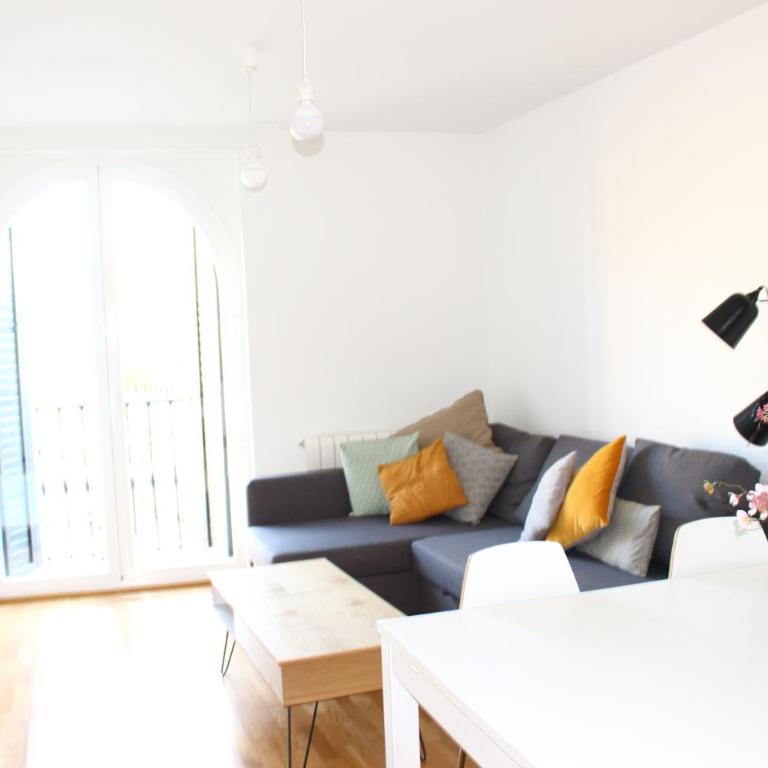 Aloha Apartamentos - Apartamento Dúplex con vistas a la ciudad - 9