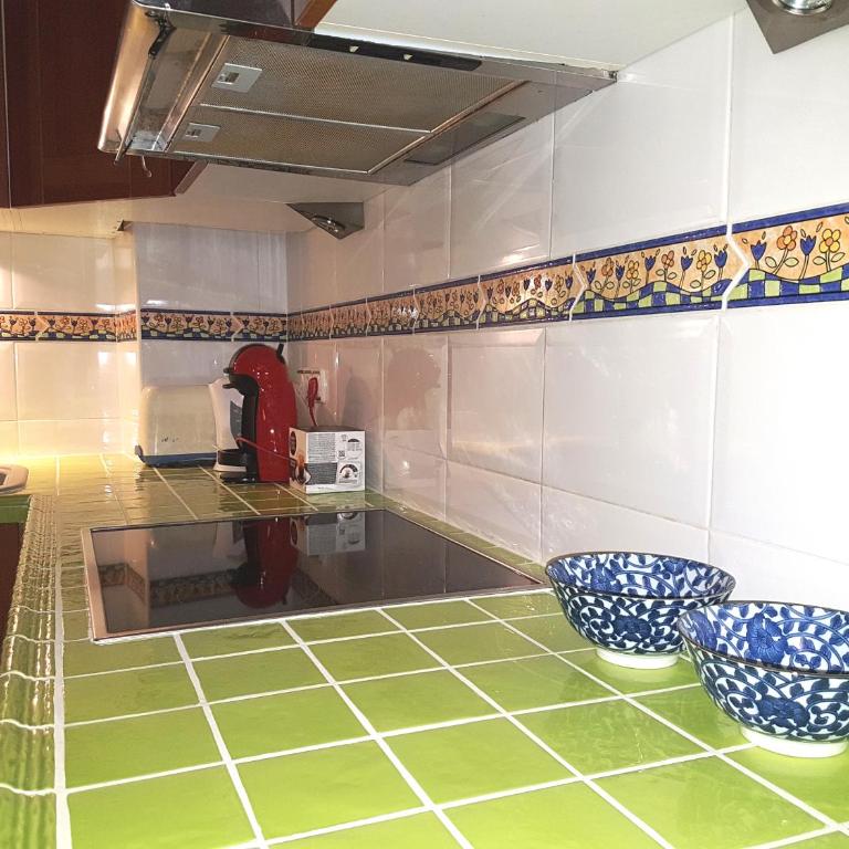 Competa Suites - Estudio Deluxe con cama grande - 19