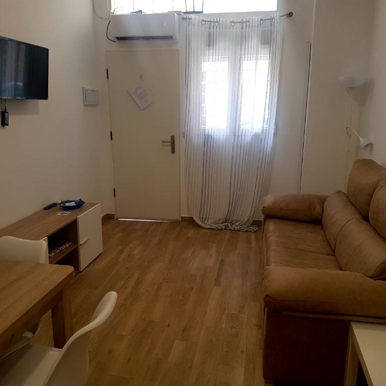 Apartments Naty Beach - Apartamento - Planta baja - 3