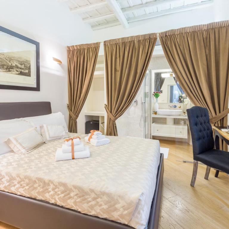StarHome Pantheon - Standard Queen Room - 9