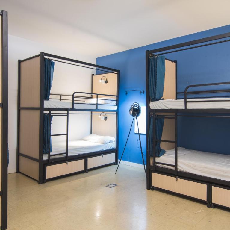No Limit Barcelona Central - Bed in 6-Bed Mixed Dormitory Room with Shared Bathroom - 2