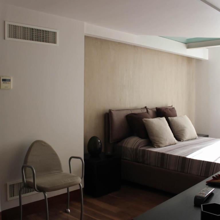 The Queen's Room - Camera Matrimoniale Deluxe con Balcone - 7