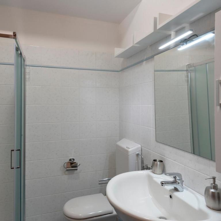 Be Lake Apartment - Appartamento con Terrazza - 4