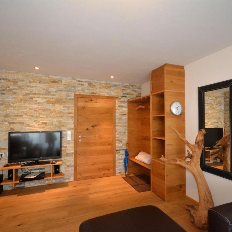 Zell City Exclusive Lodges by All in One Apartments - Apartment mit 3 Schlafzimmern und Balkon - 4