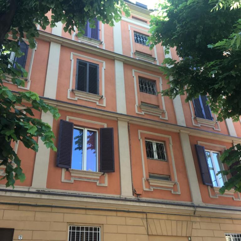 Oriani 20 - Appartamento con 2 Camere da Letto - 42