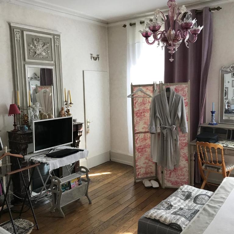 Maison du Théâtre Saint Bonnet - Chambre Double Supérieure - 6