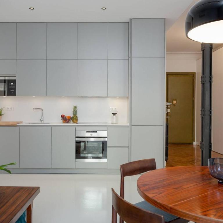 Luxury Silver Apartment just steps from Gran Vía by Batuecas - Apartment - 8