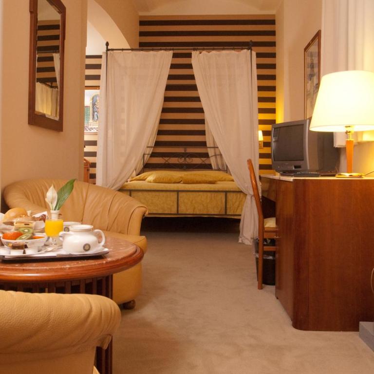 Hotel Roma - Classic Double or Twin Room - 1