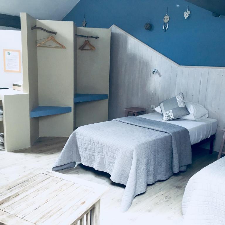 Le Presbytère du Val - Chambre Familiale avec Salle de Bains Privative - 14