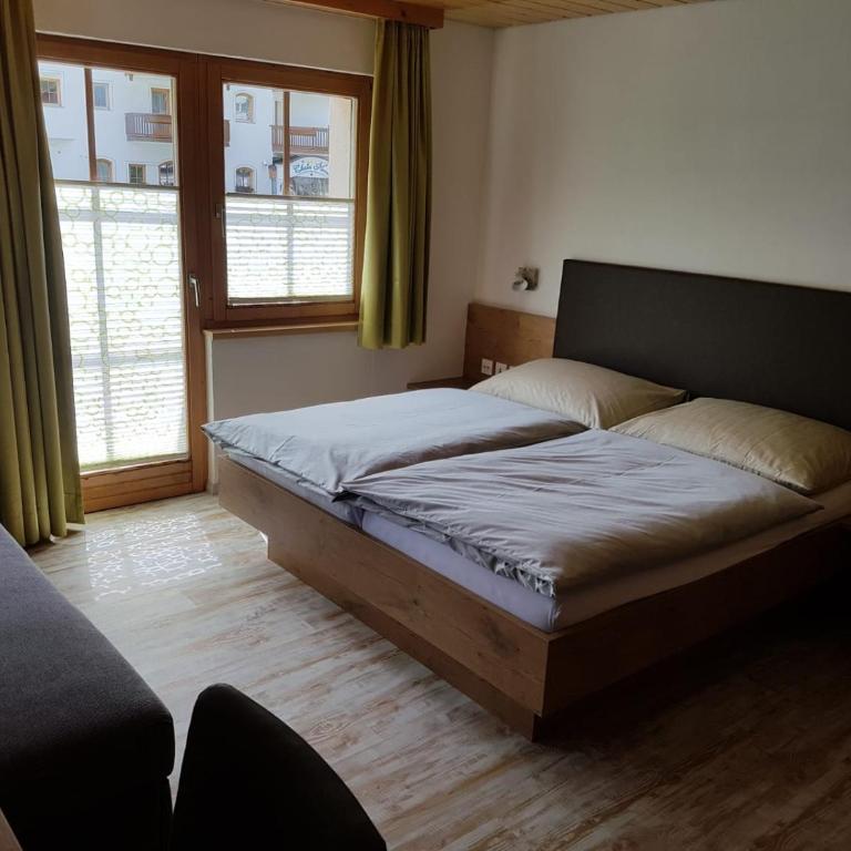 Apartment Madlaina - Apartment mit 2 Schlafzimmern - 12
