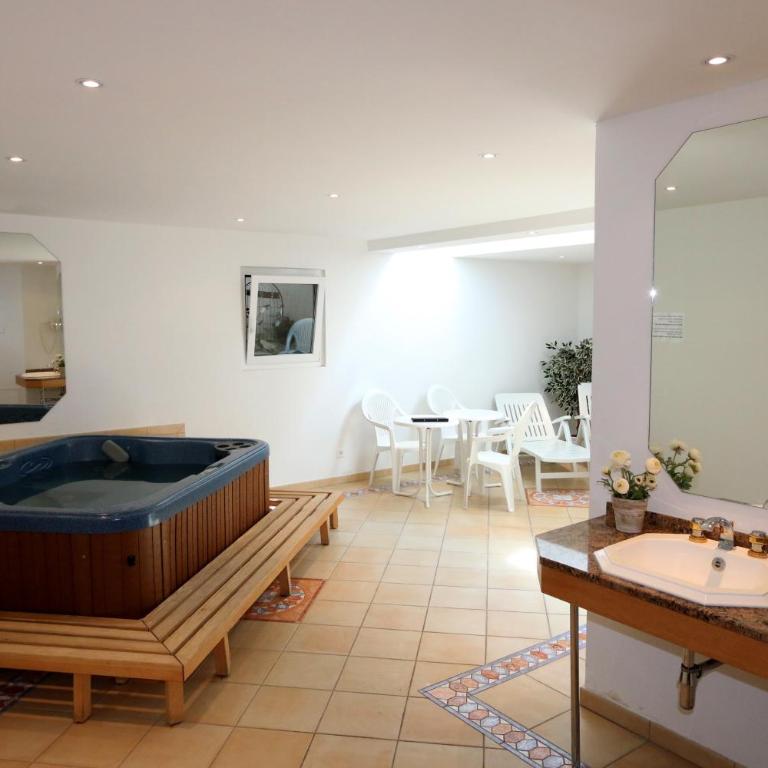 Cornelia - Apartment mit Blick auf die Berge - 24
