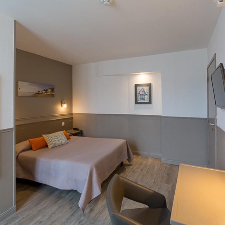 Cit'Hotel Le Regina Bordeaux Gare Saint-Jean - Chambre Double Supérieure avec Climatisation - 1
