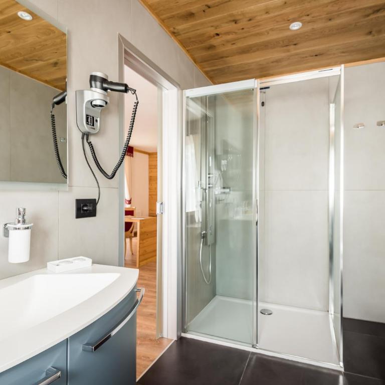 Hotel St. Raphael - Suite con Balcone - 1