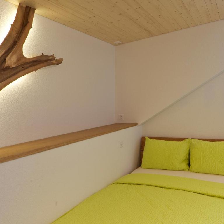 Bärghuis Jochpass - Alpine Hideaway - 2222müM - Doppelzimmer mit Gemeinschaftsbad - 3
