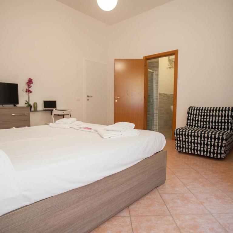 Italianflat - Rentroom 200mt to Arena - Ampia Camera Matrimoniale - 4