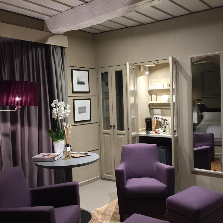 Uve Rooms & Wine Bar - Suite - 8