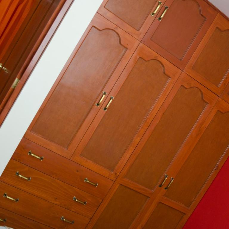 Jazmines Lodging - Family Room with Private Bathroom - 8