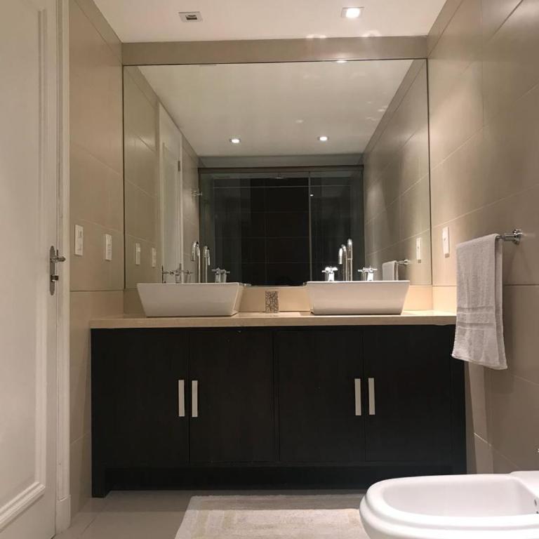 IMPERIALE Luxury Apartment - Three-Bedroom Apartment - 7