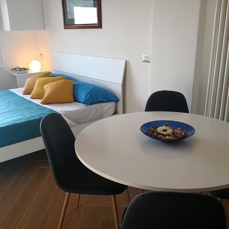 Casa Wenner 1 panorama su Chiaia - Studio Apartment with Sea View - 19