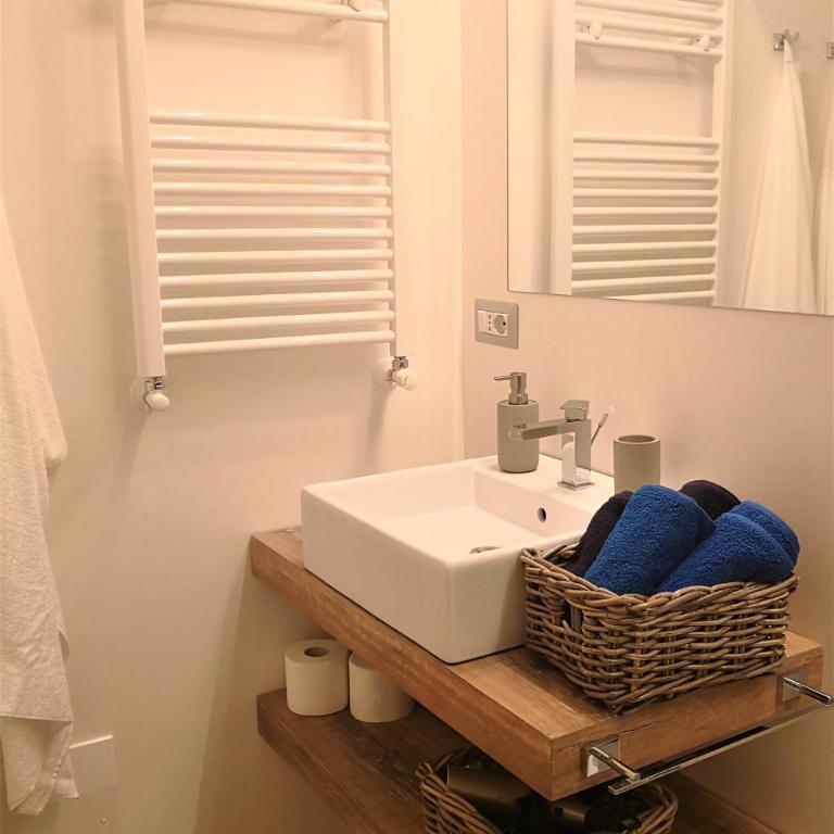 Casa Wenner 1 panorama su Chiaia - Studio Apartment with Sea View - 8