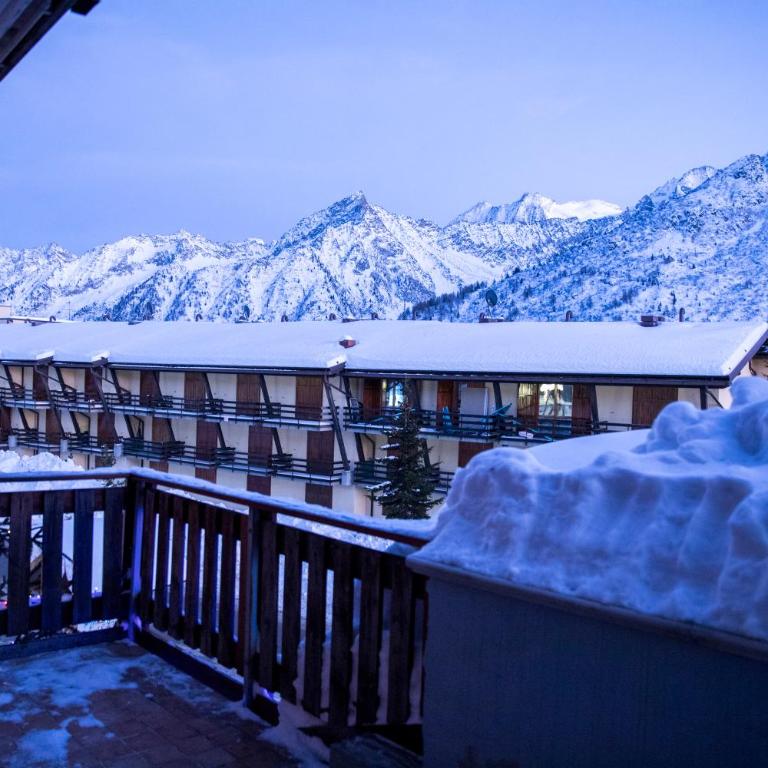 Hotel Residence Dahu - Camera Tripla con Vista Montagna - 2
