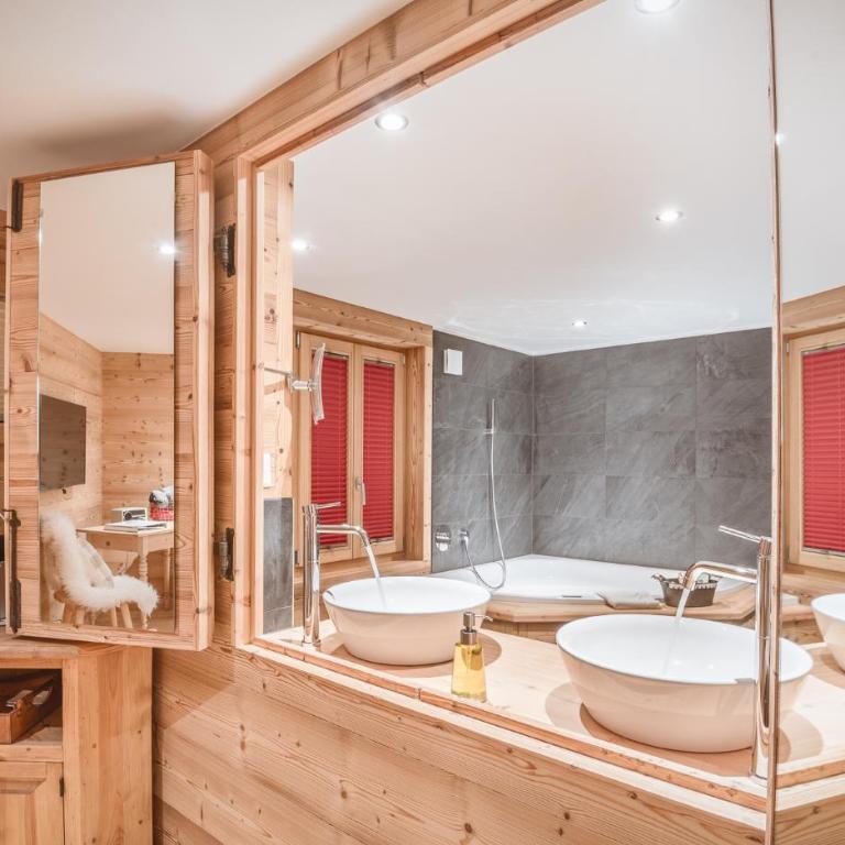 Lifestyle Rooms & Suites by Beau-Séjour - Chambre Double Deluxe - Vue sur Montagne - 7