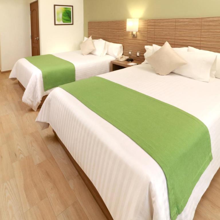 Wyndham Garden Monterrey Valle Real - Double Room with Two Double Beds - 6