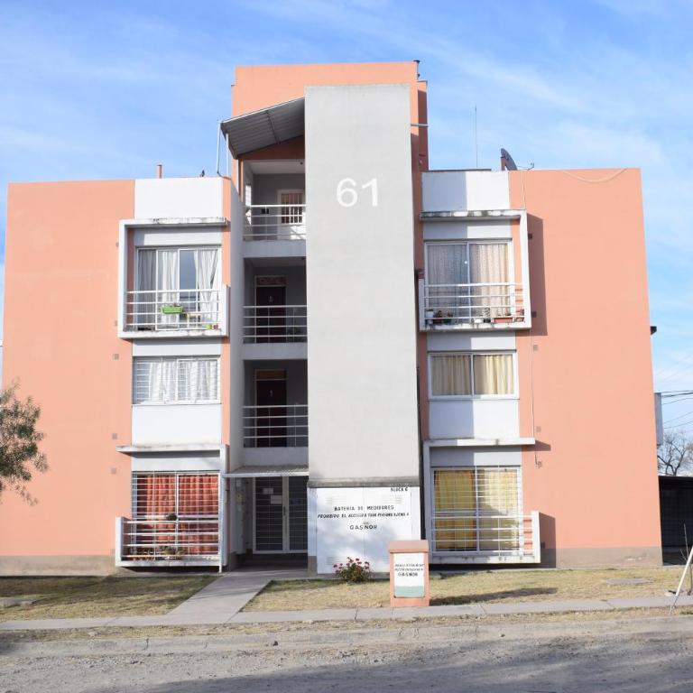 Alojamiento cerca de rios, montañas y naturaleza - Apartment - Ground Floor - 3