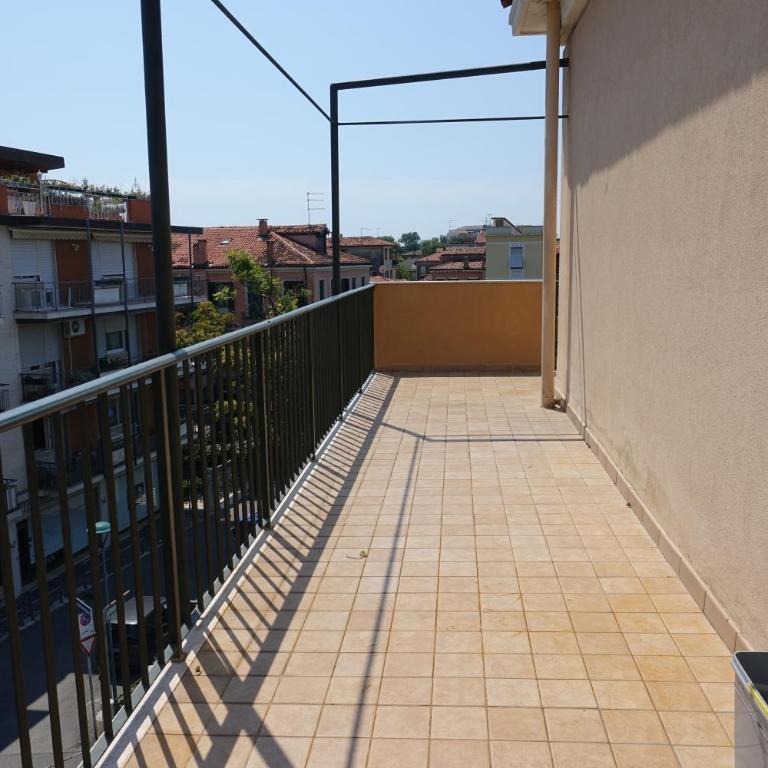PrimoPiano - Venezia Lido - Apartment - 21
