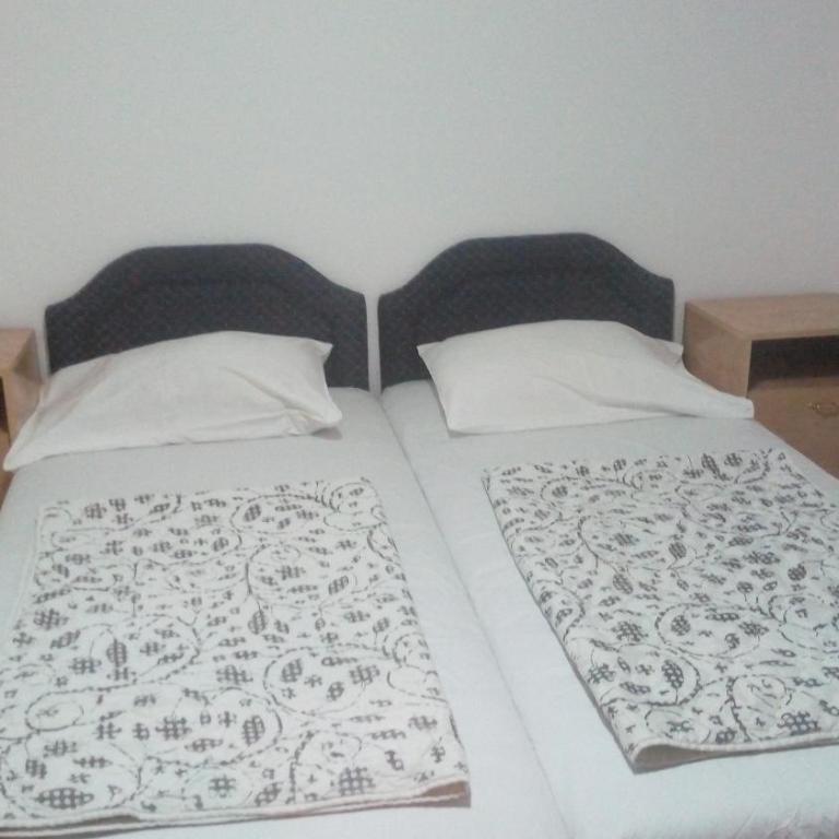 Georgijevic Room & Apartments - Dvokrevetna Soba sa Zasebnim Krevetima - 5
