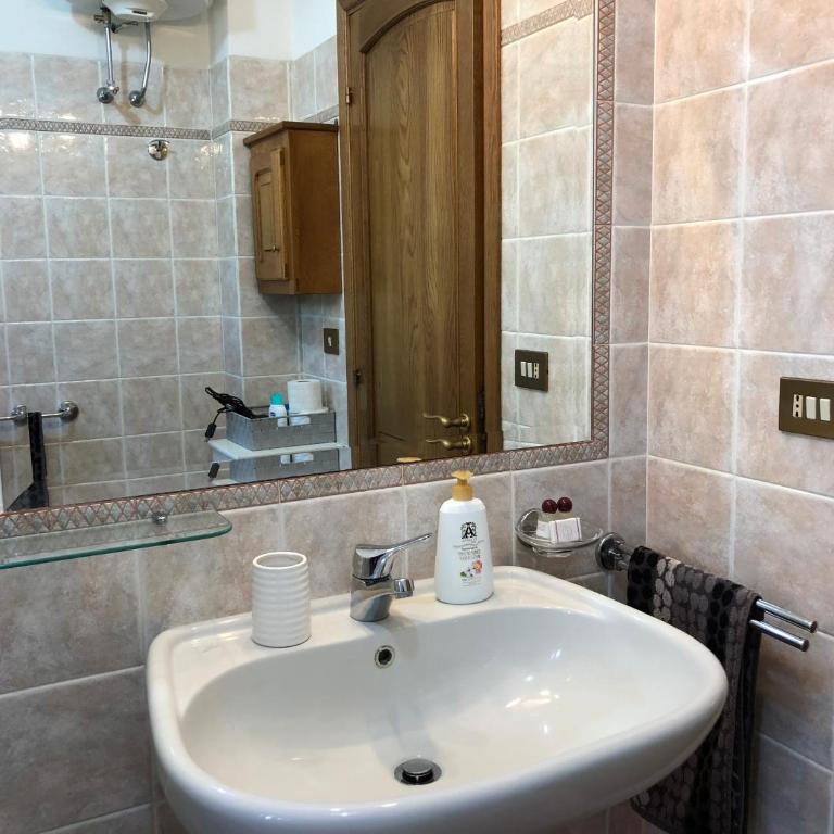 Appartamento in Villa Andreina - Appartamento con 2 Camere da Letto - 50