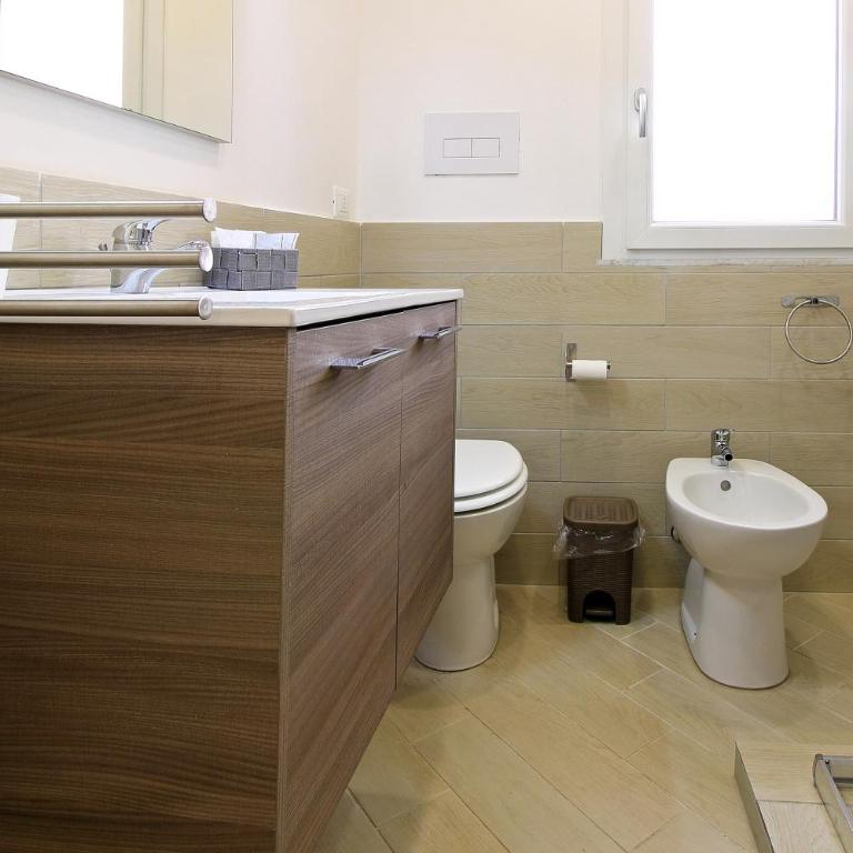 centruMaqueda - Double Room with Terrace - 7